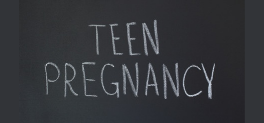 The U.S. Teen Birth Rate Has Reached A Historic Low (Infographic)