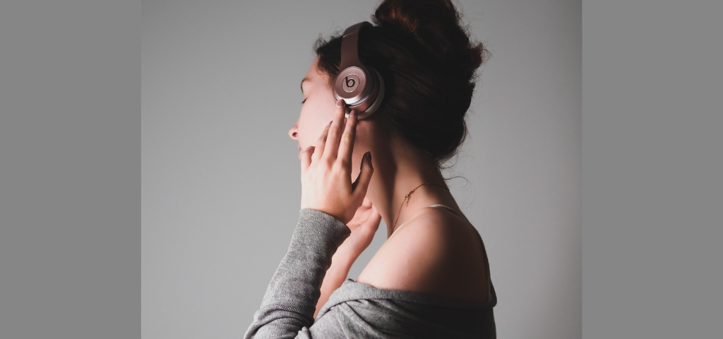 Sexy Sounds: The Songs People Hear in Their Sexual Fantasies
