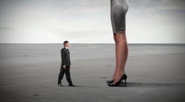 Macrophilia: Sexual Attraction to Giants and Giantesses