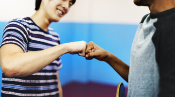 Straight Men’s Same-Sex Friendships Are Surprisingly Intimate