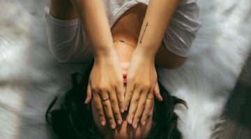 We Don’t Learn From Our Regrets: Sexual Regret Doesn’t Change Future Behavior